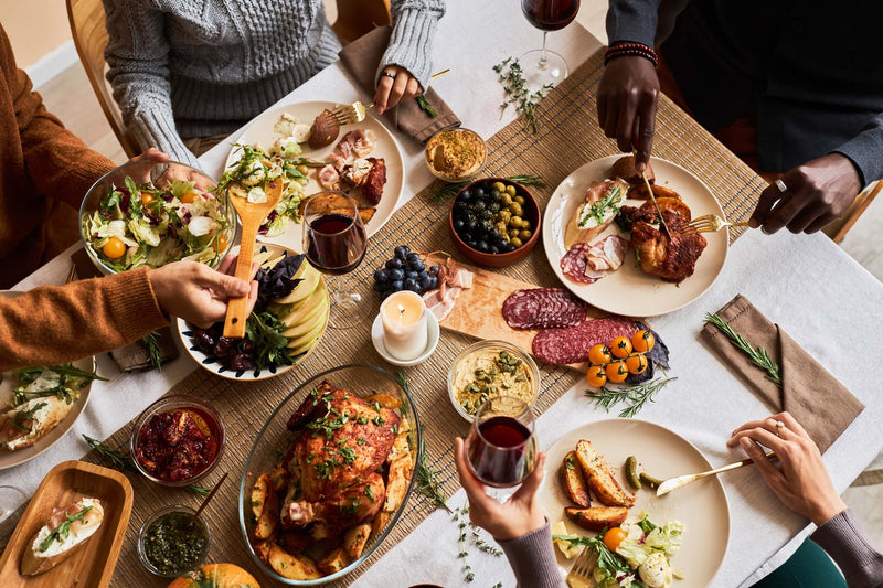 How to Eat Healthy During the Holidays, According to a Certified Nutrition Coach